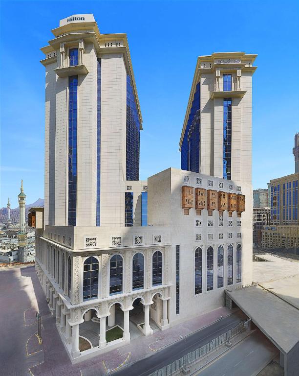 Hilton Hotel & Convention